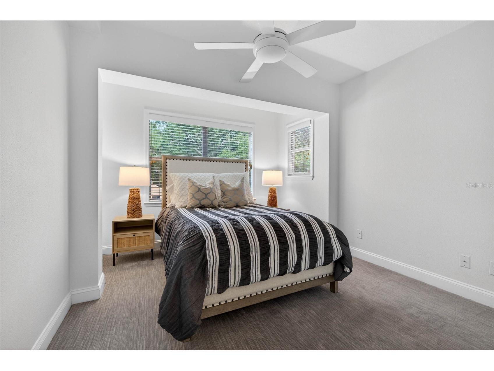 922 N Shore Drive NE Saint Petersburg FL 33701 TB8491596 image19