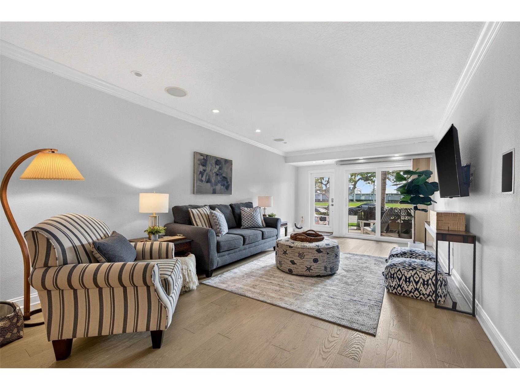 922 N Shore Drive NE Saint Petersburg FL 33701 TB8491596 image5
