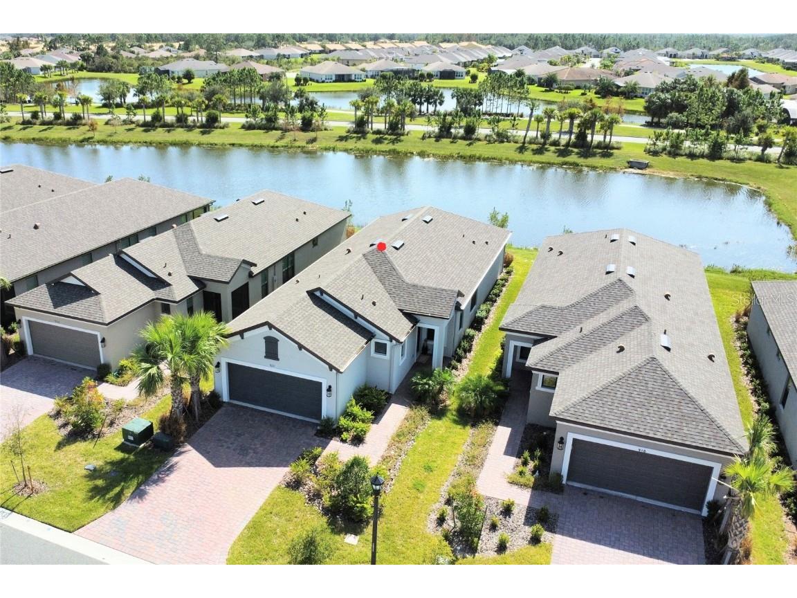 922 Umbria Drive Poinciana FL 34759 - Retention pond S5114303 image1