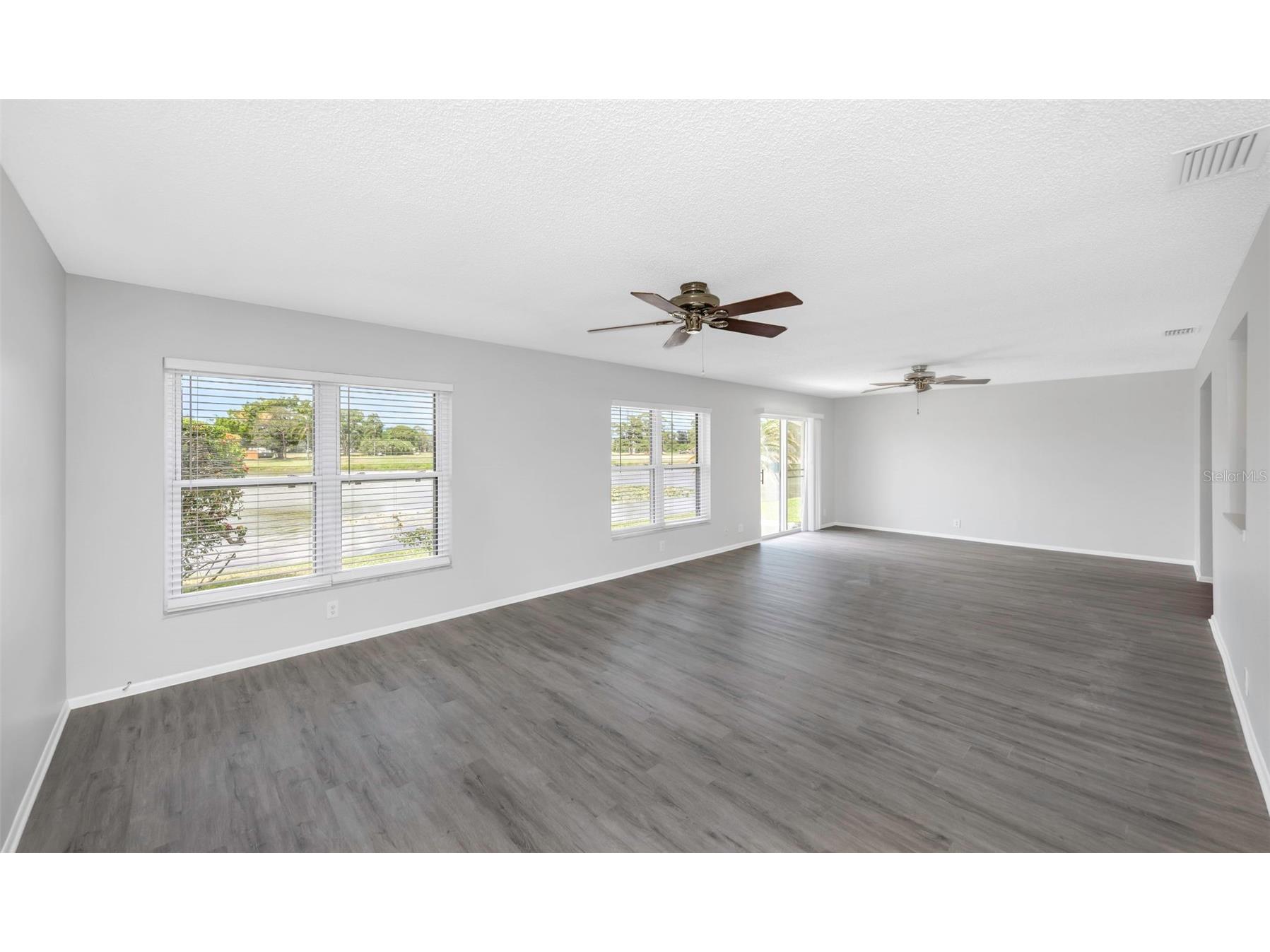 9220 40th Street N Pinellas Park FL 33782 TB8491861 image10
