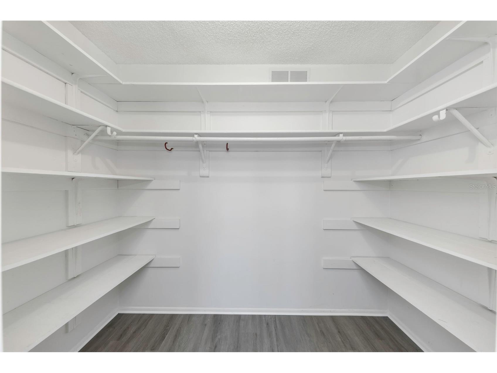 9220 40th Street N Pinellas Park FL 33782 TB8491861 image39