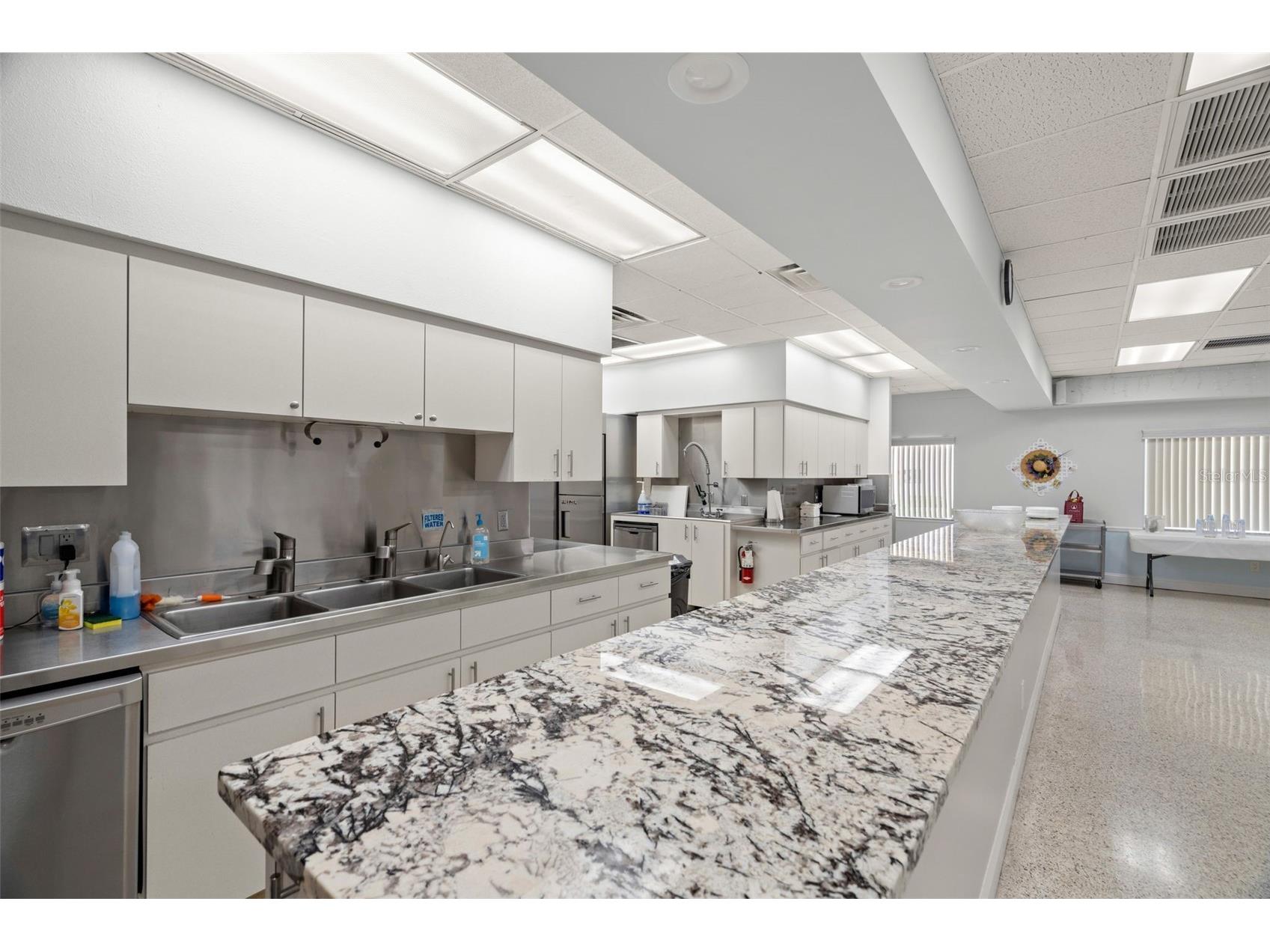 9220 40th Street N Pinellas Park FL 33782 TB8491861 image73