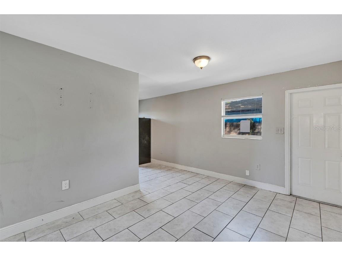 9220 N 13th Street #A & B Tampa FL 33612 O6366585 image13