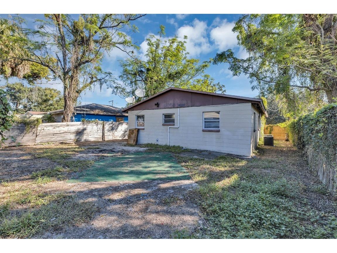 9220 N 13th Street #A & B Tampa FL 33612 O6366585 image23