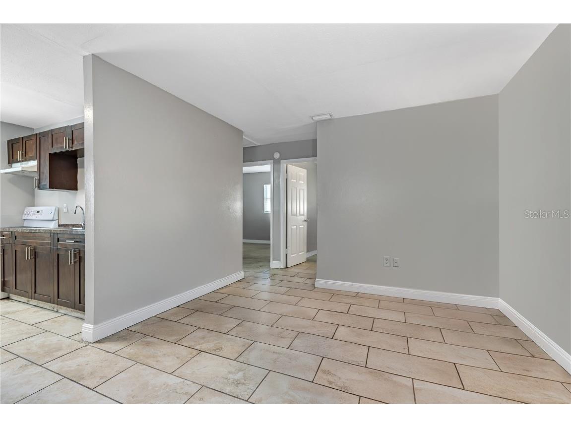9220 N 13th Street #A & B Tampa FL 33612 O6366585 image6