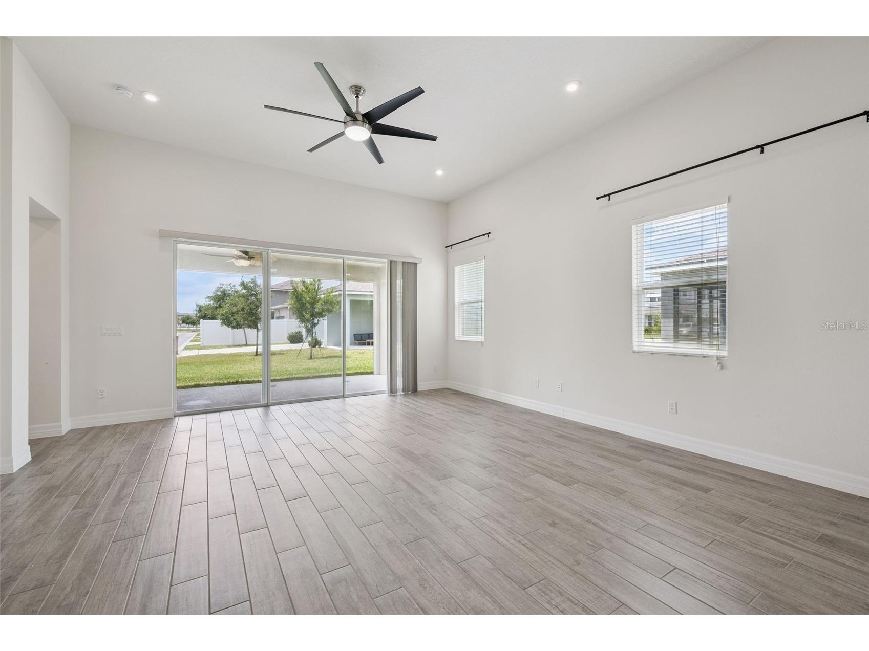 9220 Sea Pine Avenue Orlando FL 32832 O6405695 image4