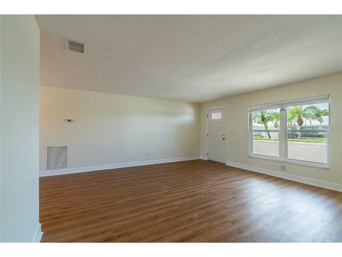 9221 40th Way N #5 Pinellas Park FL 33782 OM711806 image13