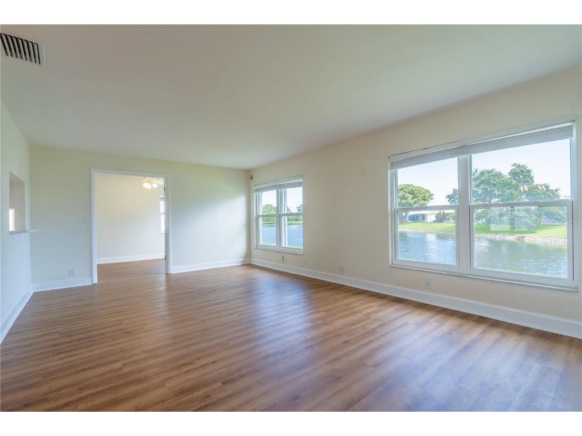 9221 40th Way N #5 Pinellas Park FL 33782 OM711806 image25