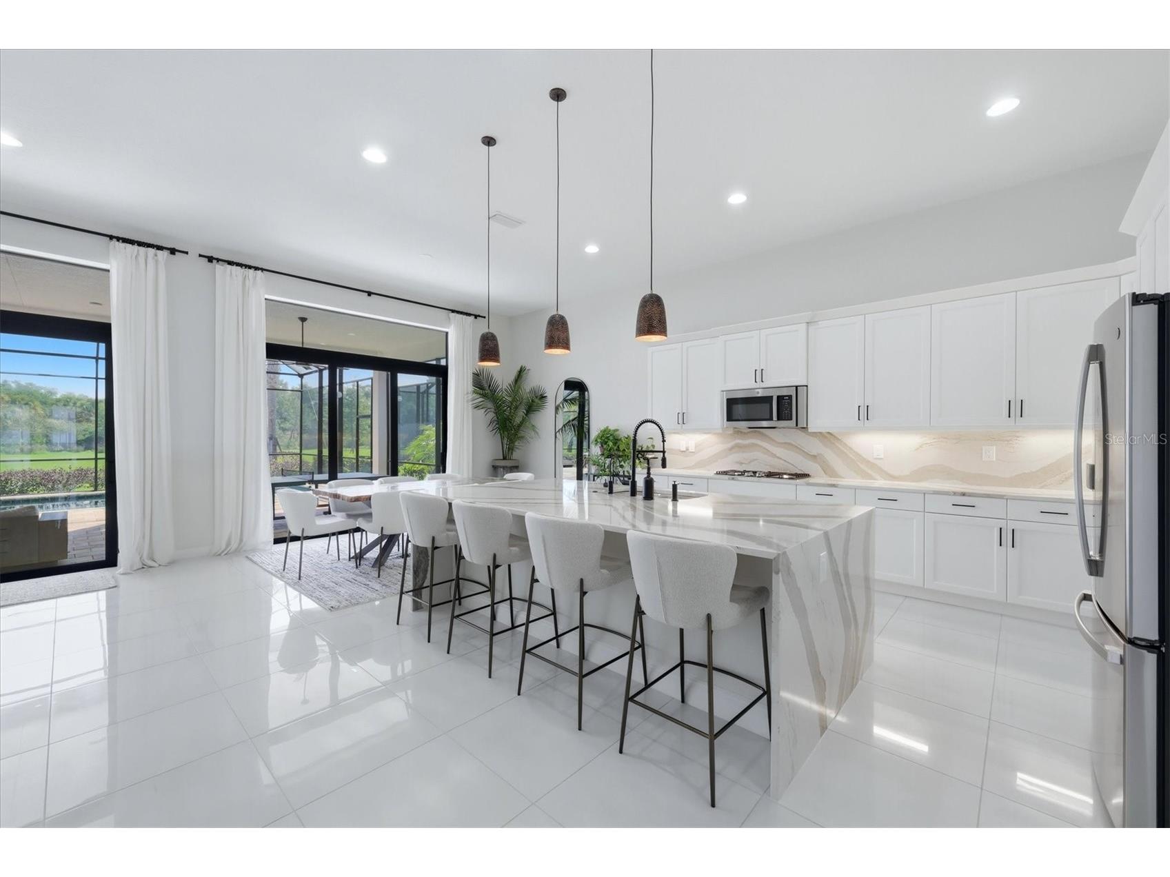 9221 Bernini Place Sarasota FL 34240 A4688126 image22