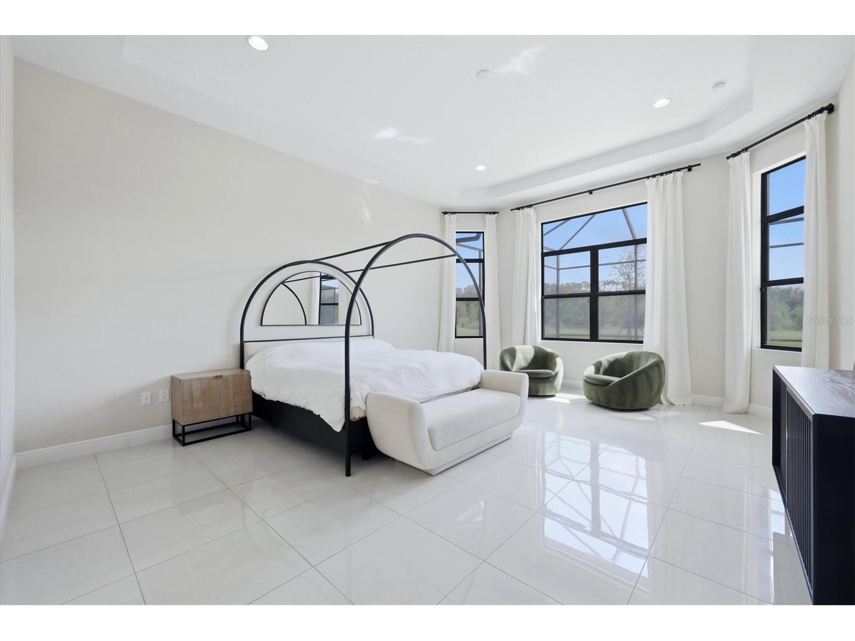 9221 Bernini Place Sarasota FL 34240 A4688126 image24