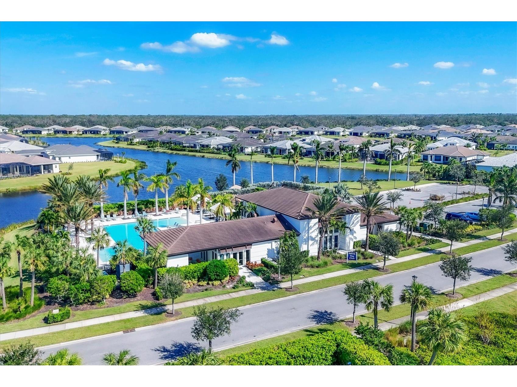 9221 Bernini Place Sarasota FL 34240 A4688126 image69
