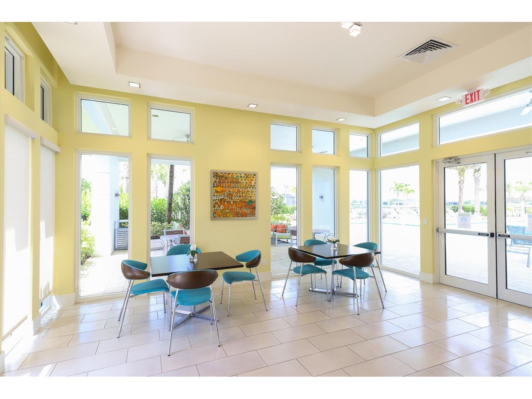 9221 Bernini Place Sarasota FL 34240 A4688126 image73