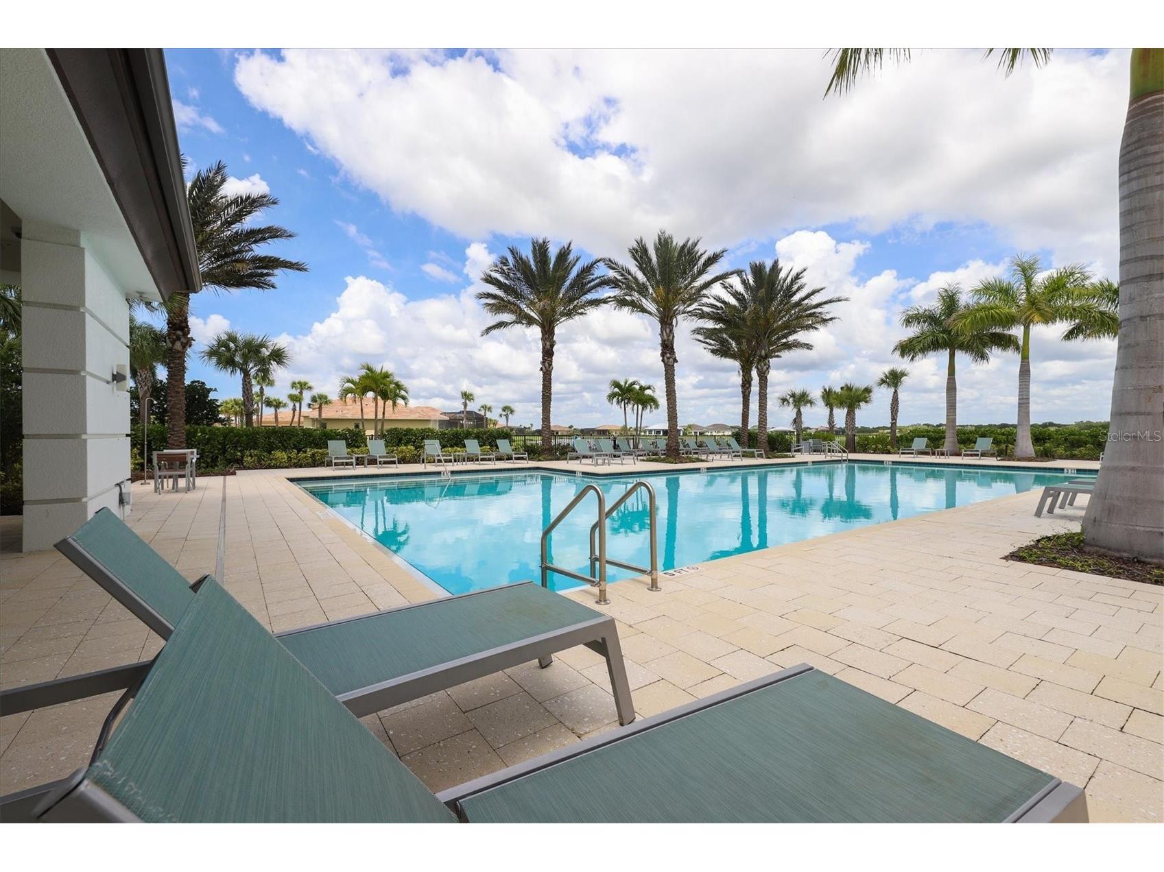 9221 Bernini Place Sarasota FL 34240 A4688126 image77