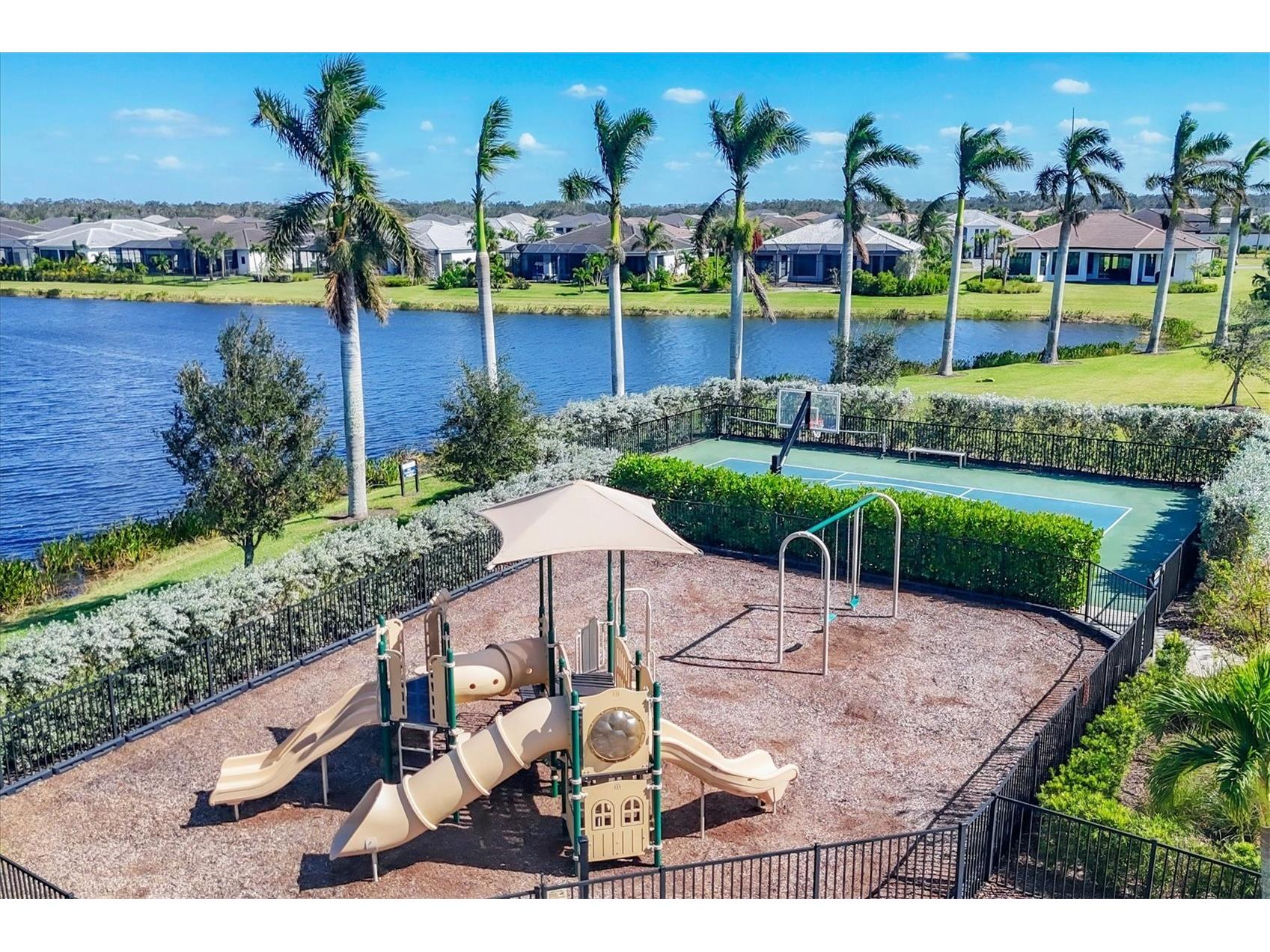 9221 Bernini Place Sarasota FL 34240 A4688126 image85