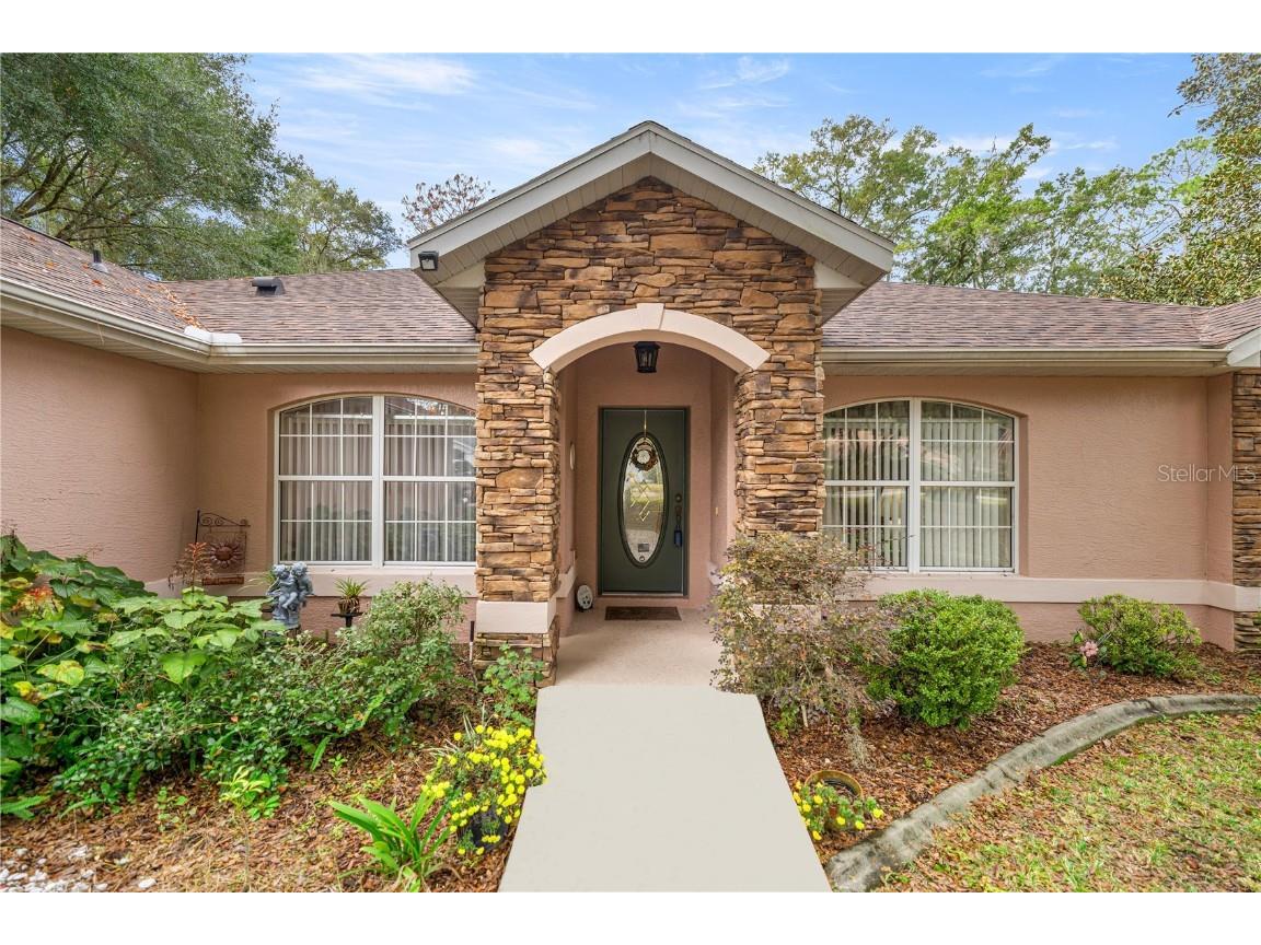 9221 SW 193rd Circle Dunnellon FL 34432 - RAINBOW RIVER OM709061 image1