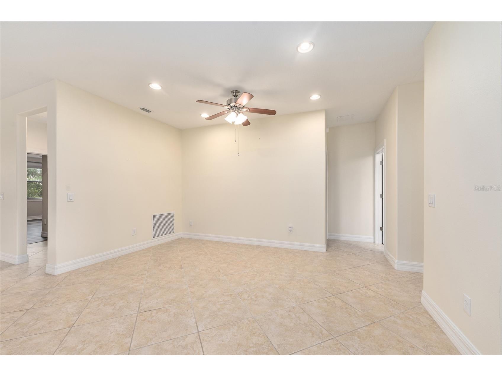 9221 SW 70th Loop Ocala FL 34481 OM723856 image10