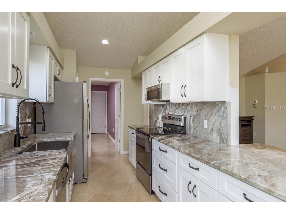 9223 Bonnie Cove Drive Weeki Wachee FL 34613 TB8409037 image11