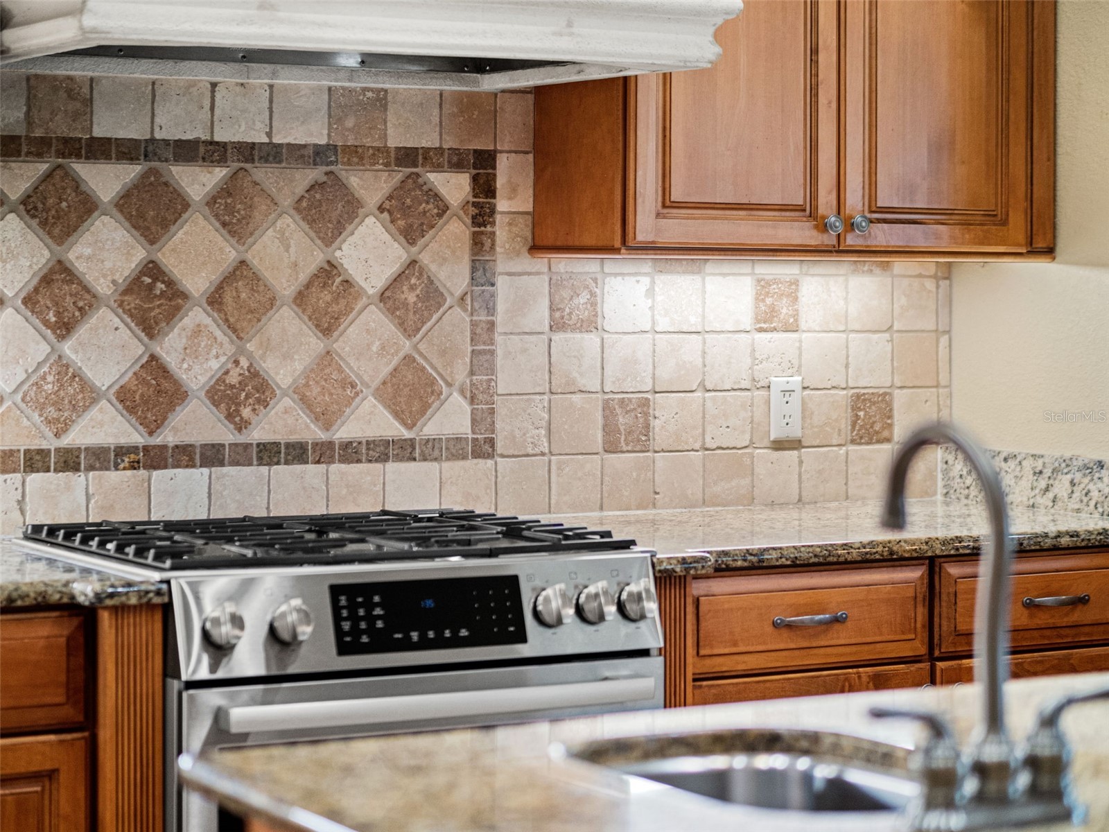 9223 Hidden Bay Lane Orlando FL 32819 - LAKE TIBET O6418910 image17