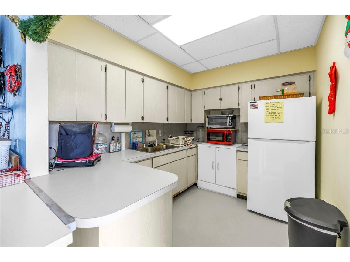 9224 Mission Oaks Boulevard Seminole FL 33776 TB8449710 image43