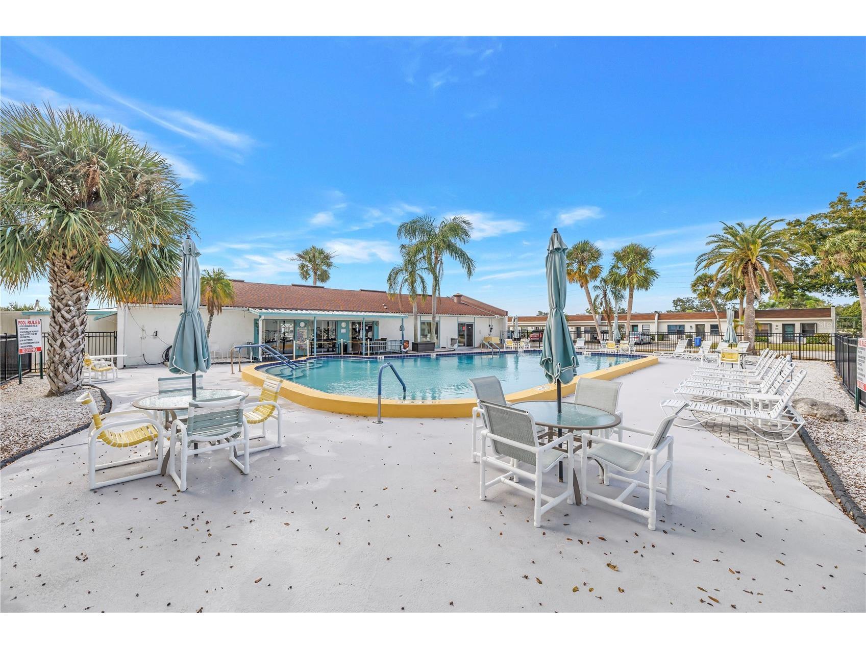 9224 Mission Oaks Boulevard Seminole FL 33776 TB8478595 image38