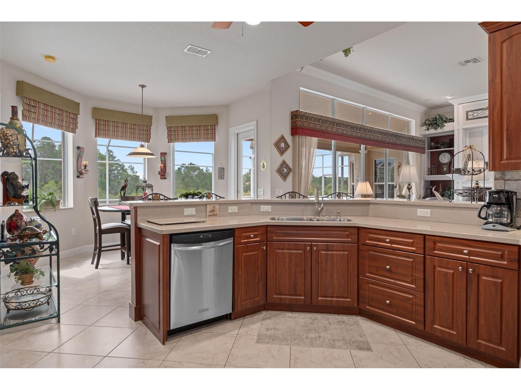 9224 Mississippi Run Weeki Wachee FL 34613 W7886446 image19