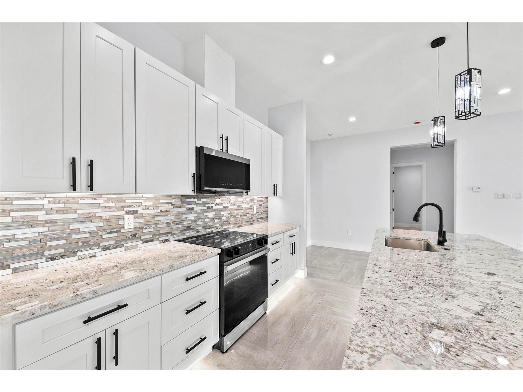 9225 Raes Creek Place Palmetto FL 34221 A4695660 image16