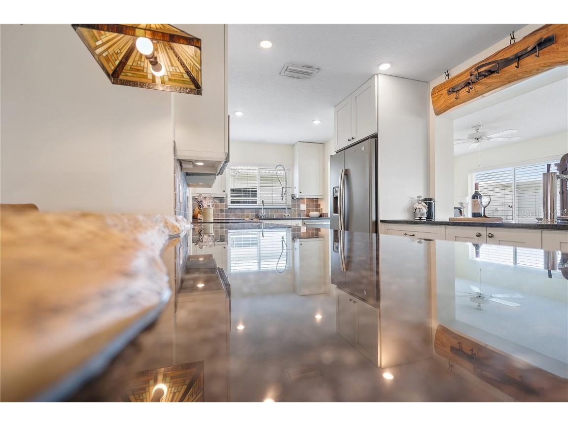 9226 41st Street N Pinellas Park FL 33782 TB8387763 image10