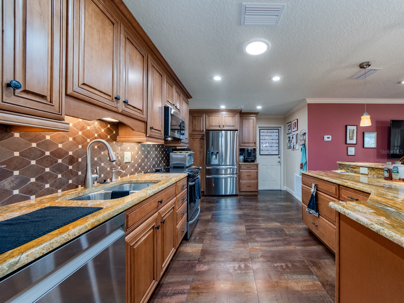 9227 143rd Street Seminole FL 33776 TB8496786 image12