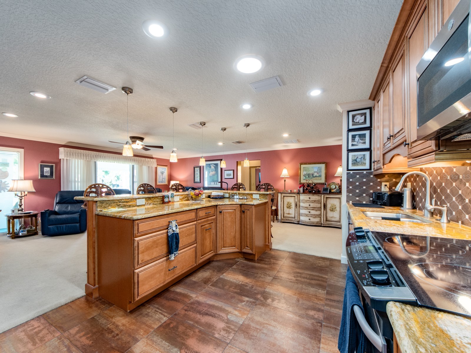 9227 143rd Street Seminole FL 33776 TB8496786 image13