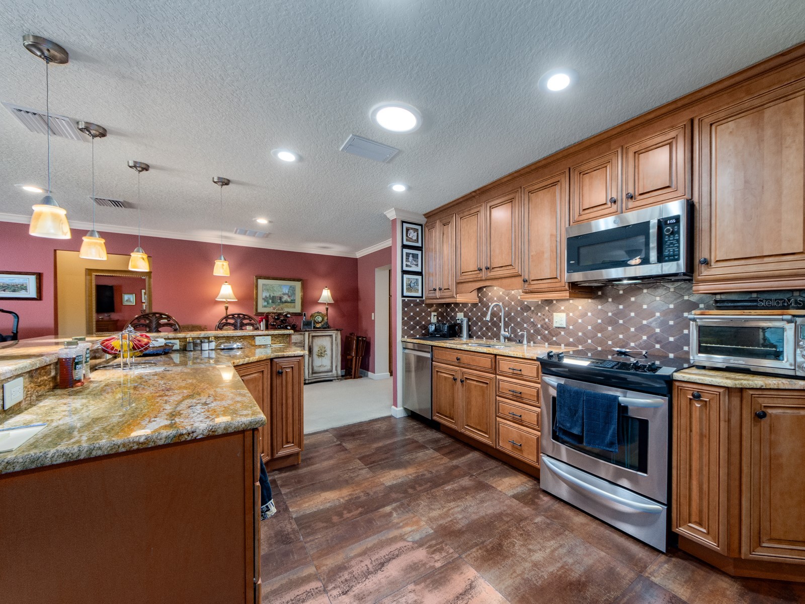 9227 143rd Street Seminole FL 33776 TB8496786 image14