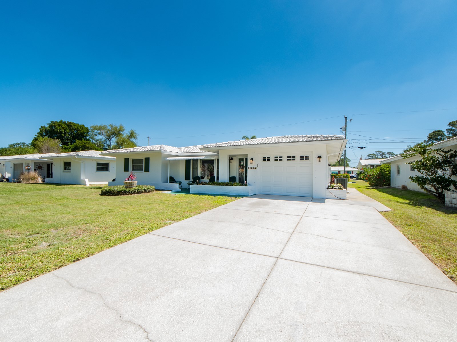 9227 143rd Street Seminole FL 33776 TB8496786 image2