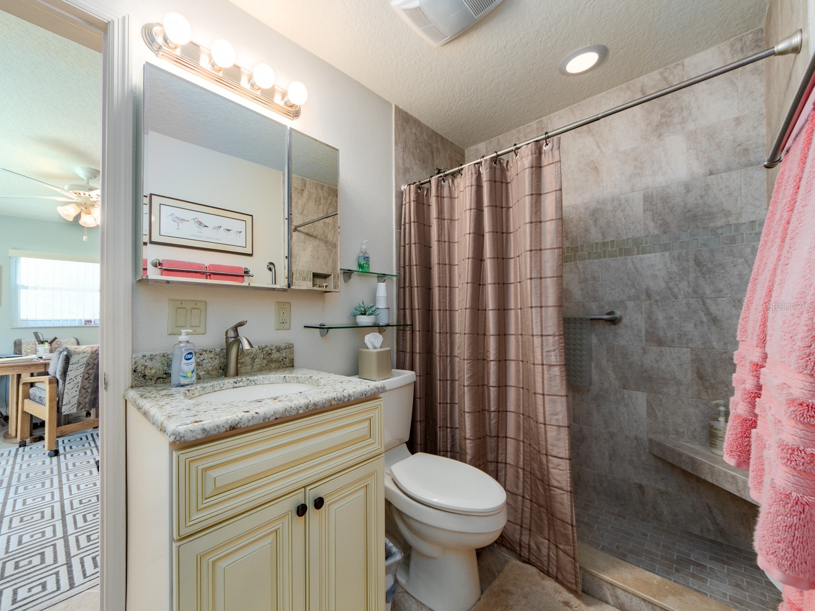 9227 143rd Street Seminole FL 33776 TB8496786 image22