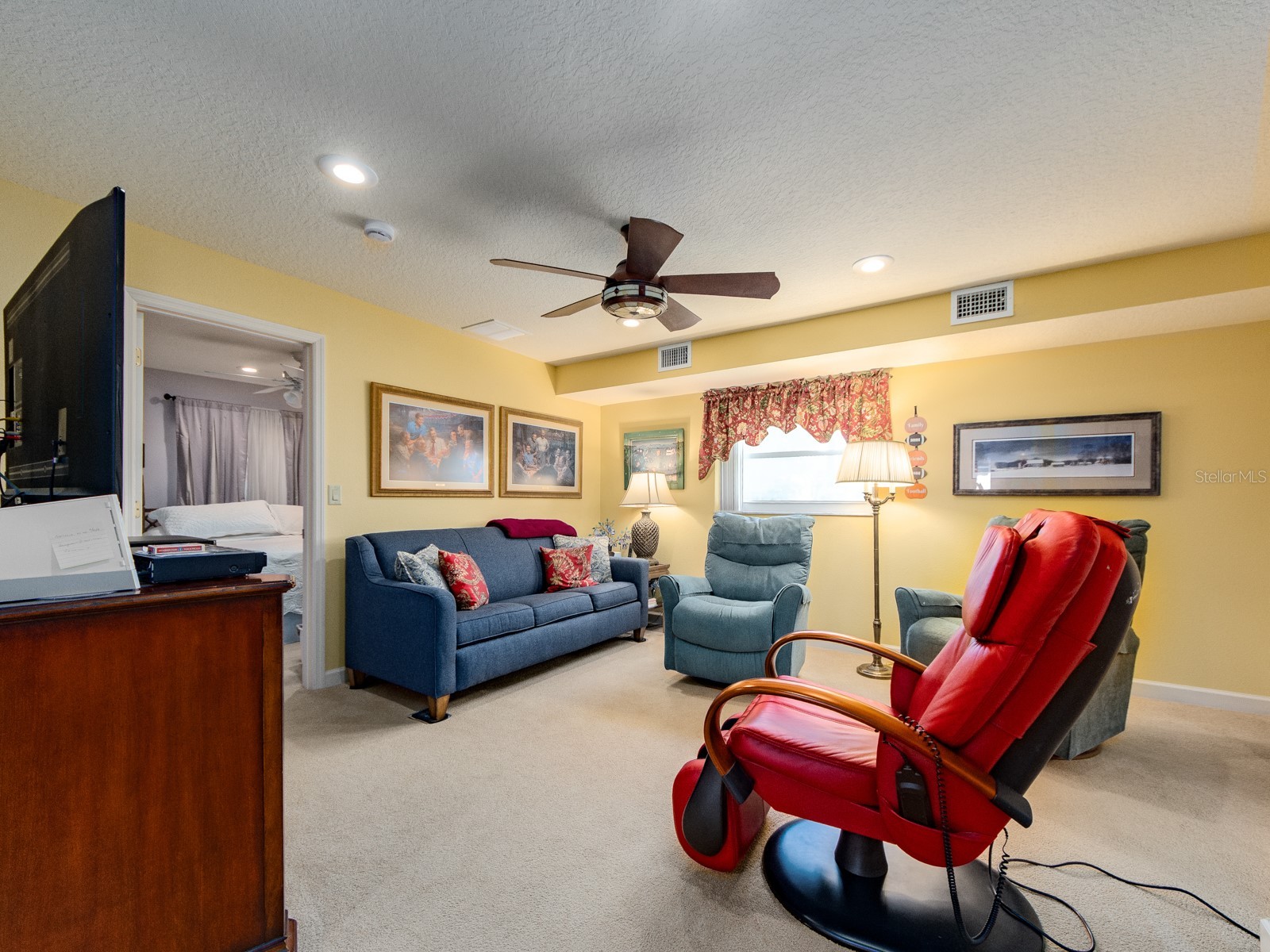 9227 143rd Street Seminole FL 33776 TB8496786 image24