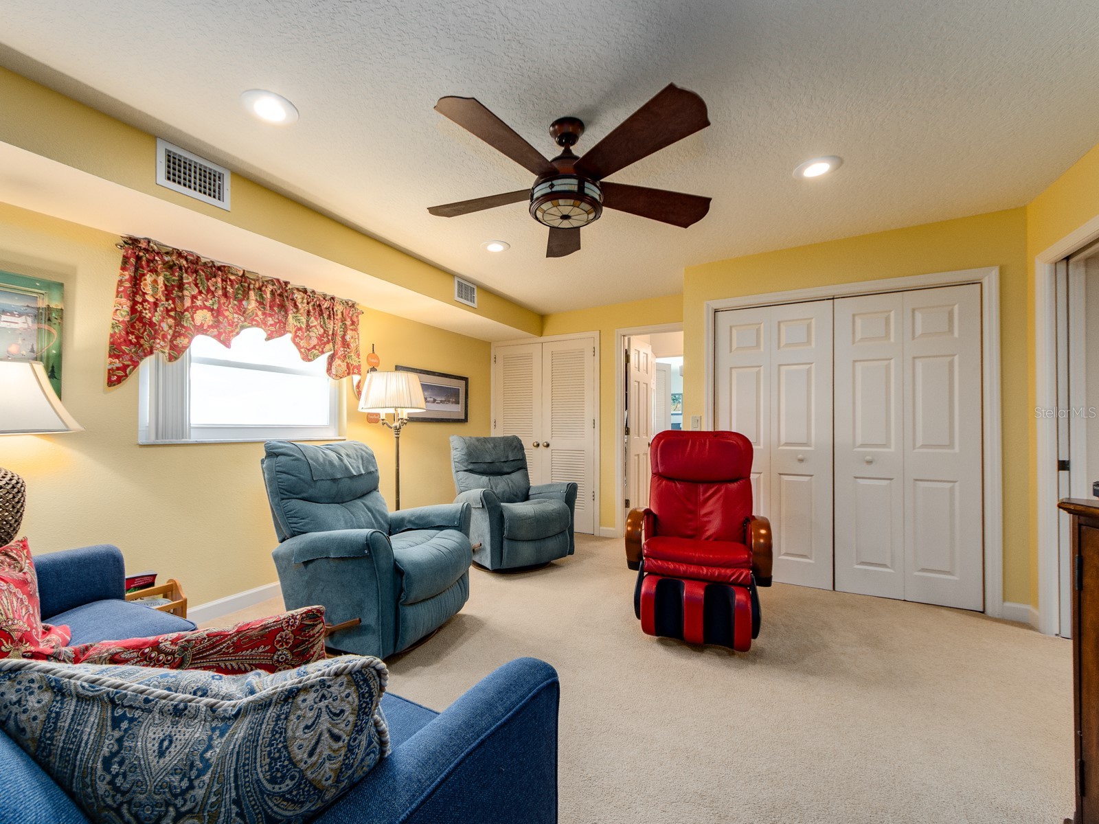 9227 143rd Street Seminole FL 33776 TB8496786 image25