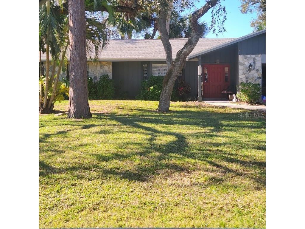 9227 67th Avenue E Bradenton FL 34202 A4564420 image1