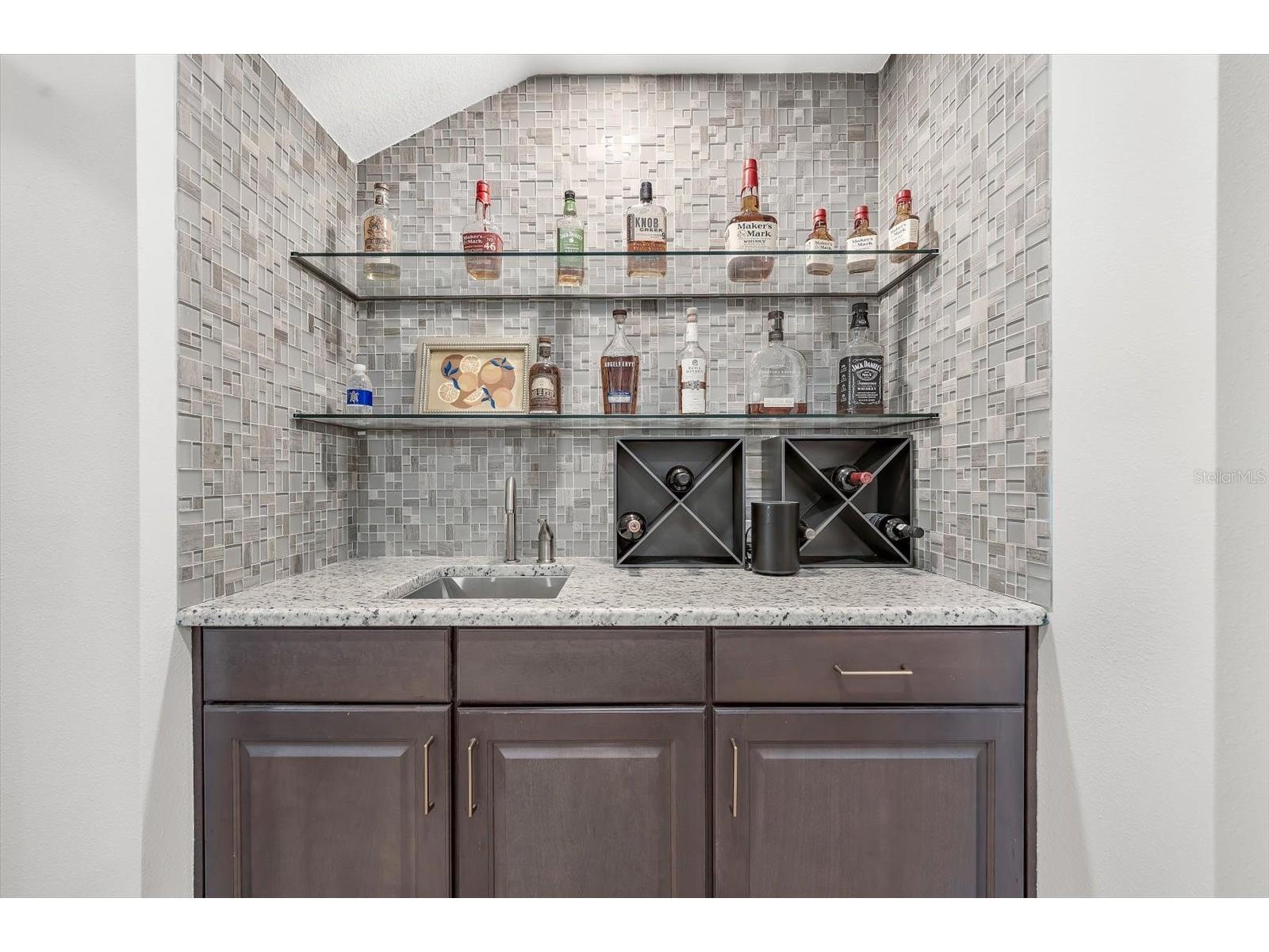 9227 Tillinghast Drive Tampa FL 33626 - POND TB8512556 image84