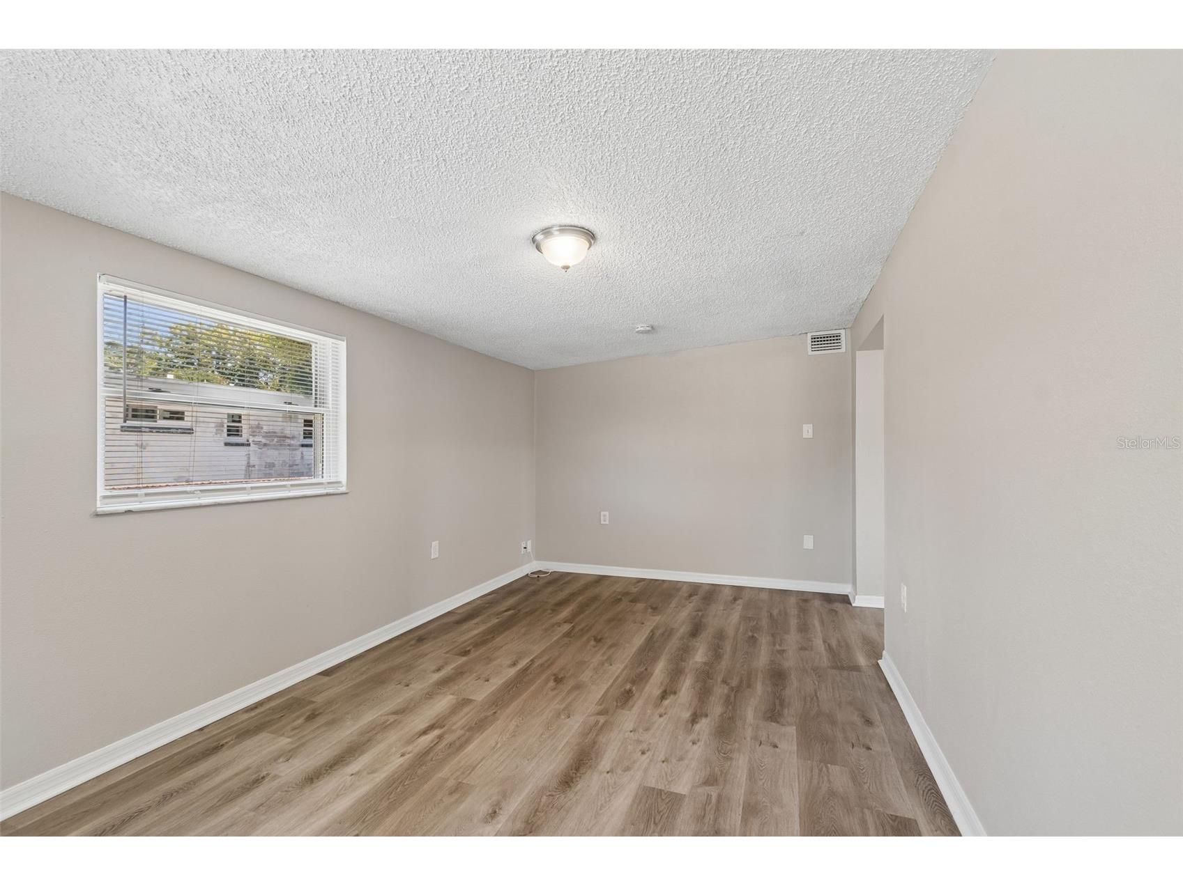 9228 82nd Way Seminole FL 33777 TB8497970 image27