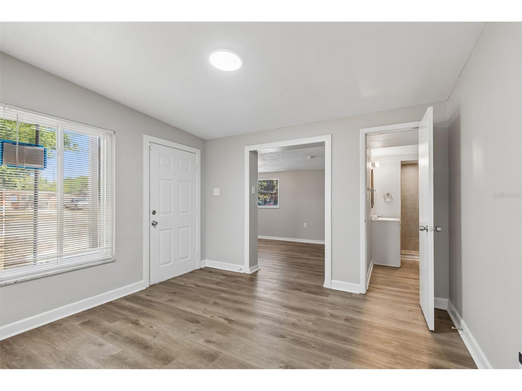 9228 82nd Way Seminole FL 33777 TB8497970 image6