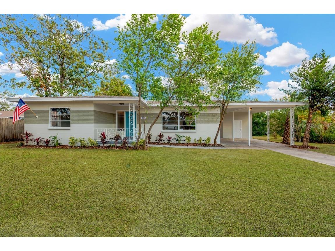 9229 Overlook Drive Temple Terrace FL 33617 TB8329408 image1