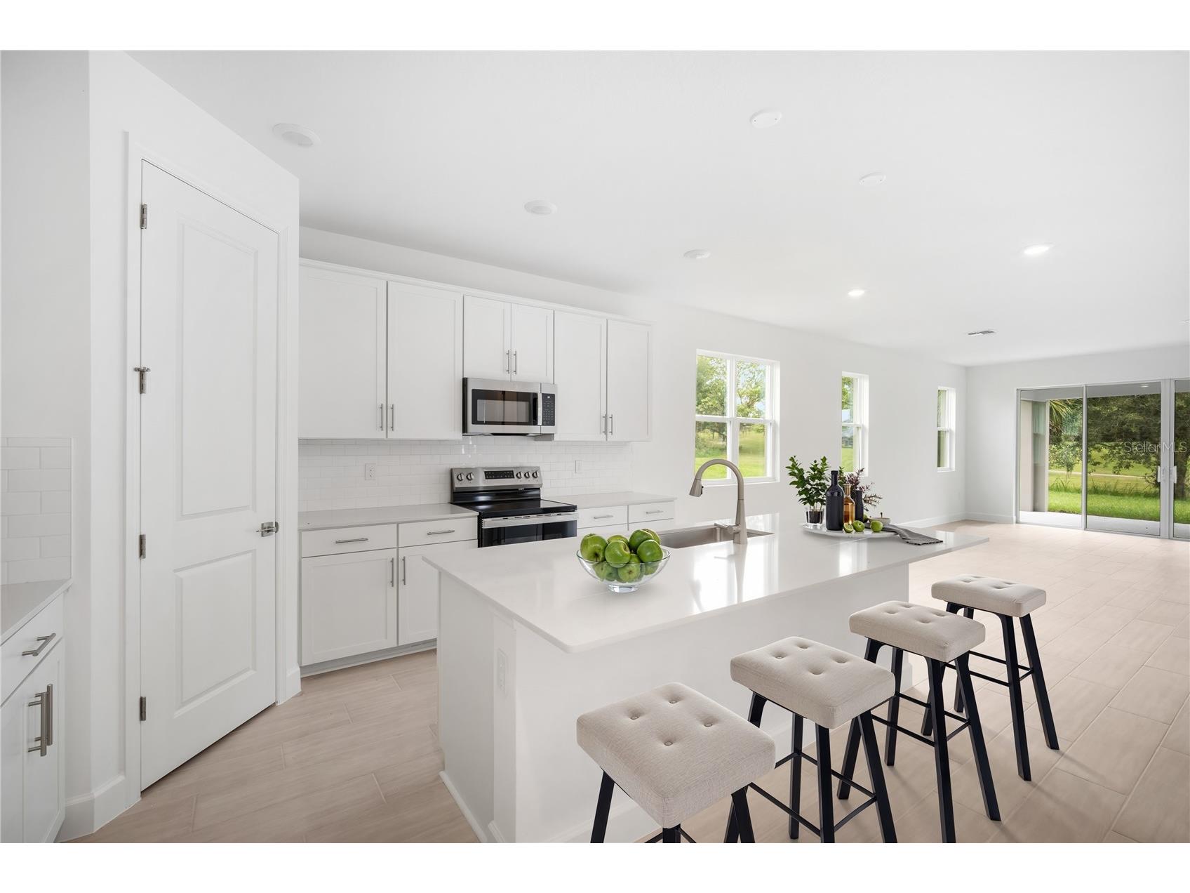 9229 Players Drive Weeki Wachee FL 34613 S5128247 image12