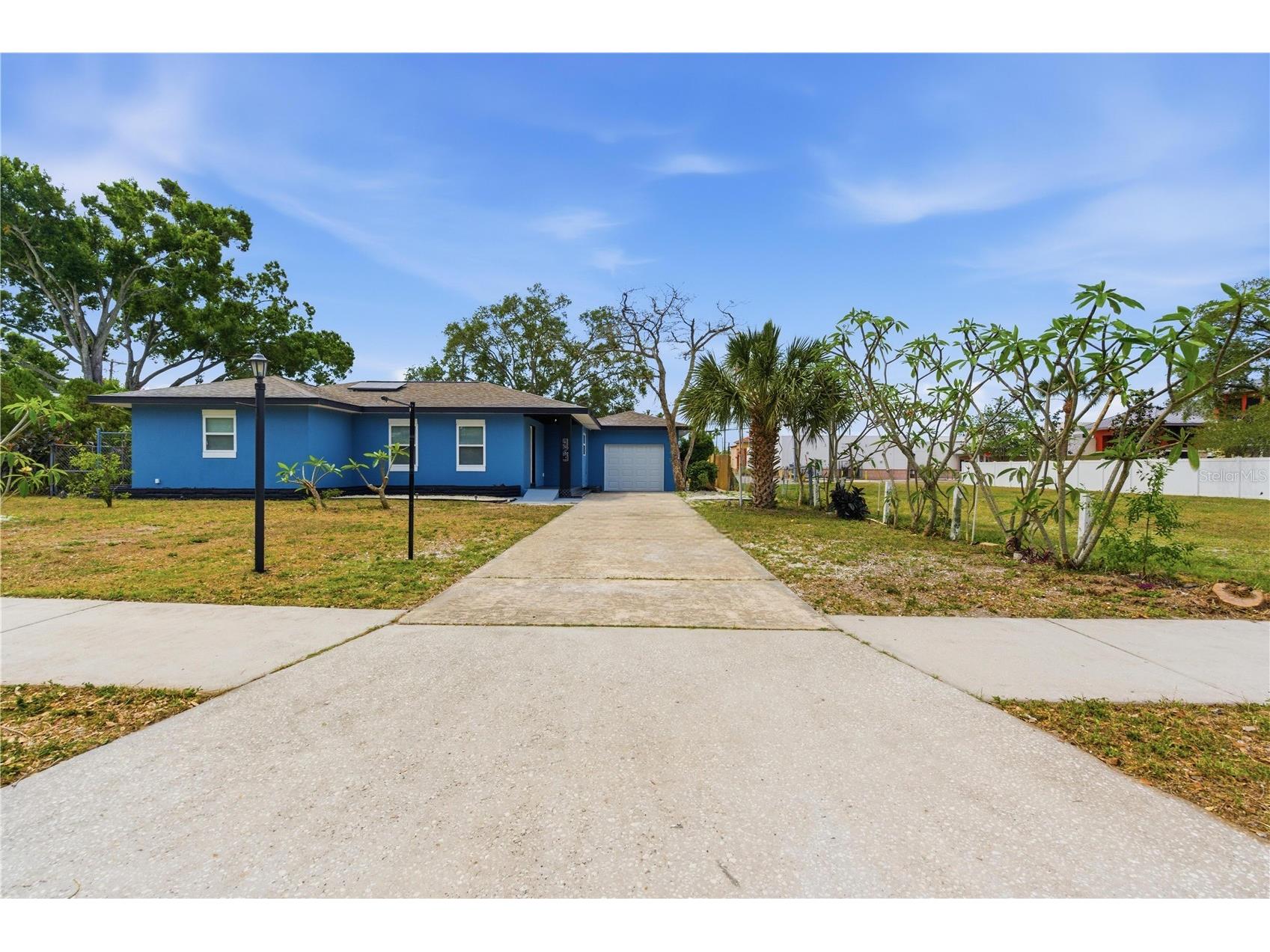 923 1st Avenue NW Largo FL 33770 TB8499948 image1