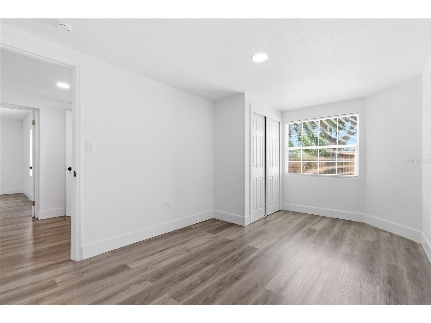 923 1st Avenue NW Largo FL 33770 TB8499948 image14