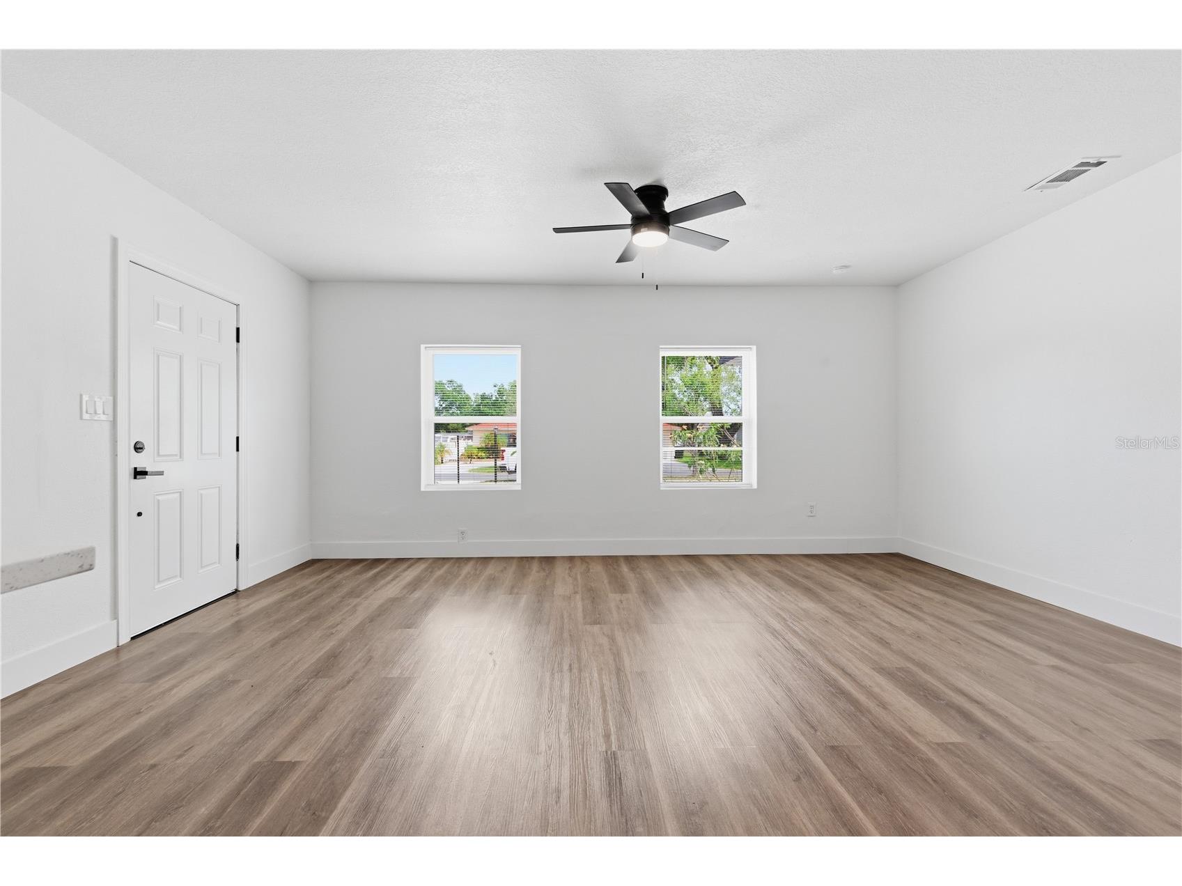 923 1st Avenue NW Largo FL 33770 TB8499948 image26