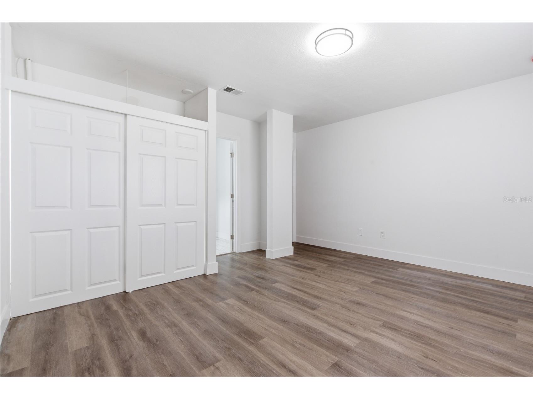 923 1st Avenue NW Largo FL 33770 TB8499948 image8