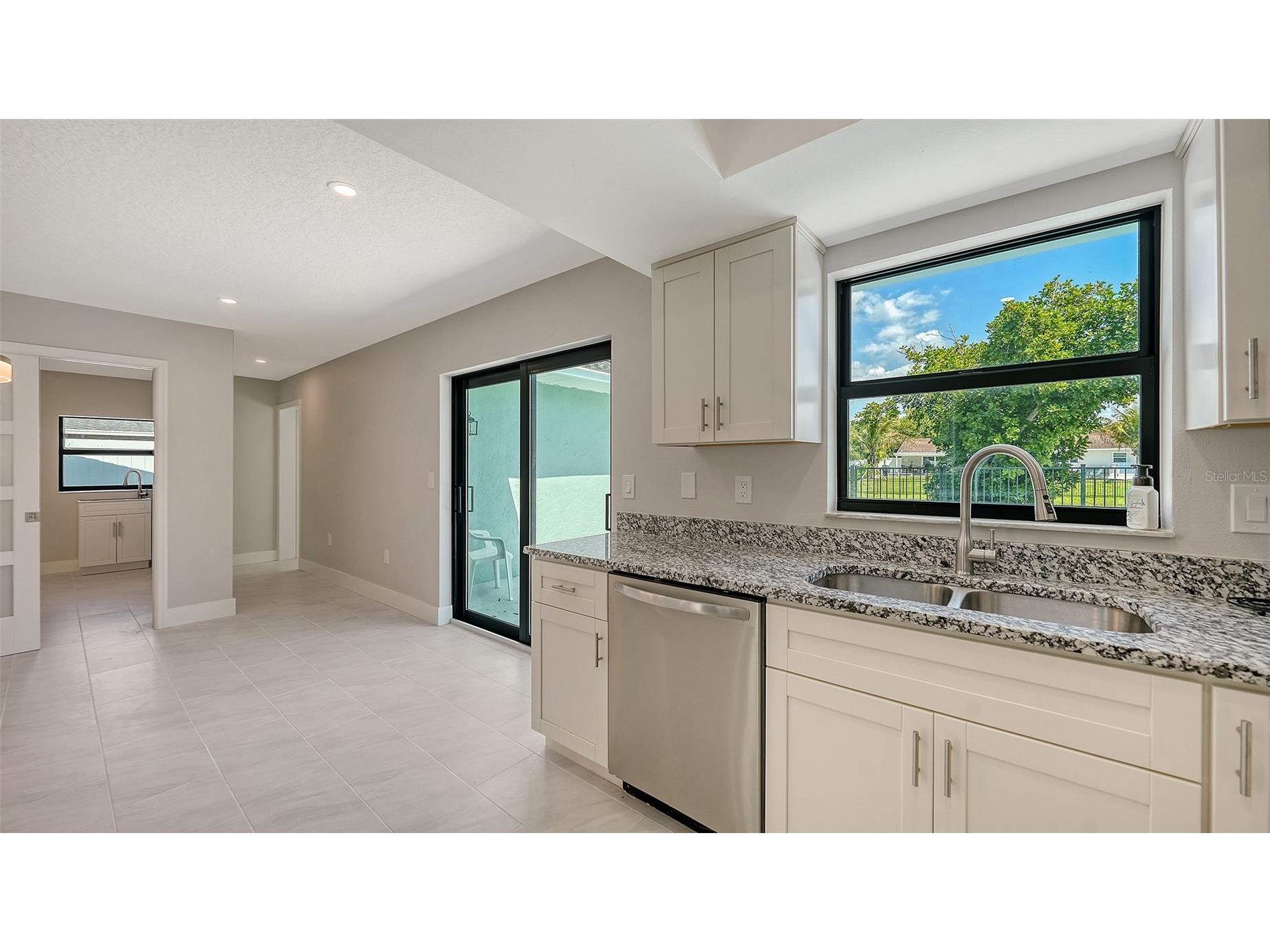 923 69th Street NW Bradenton FL 34209 A4684268 image19