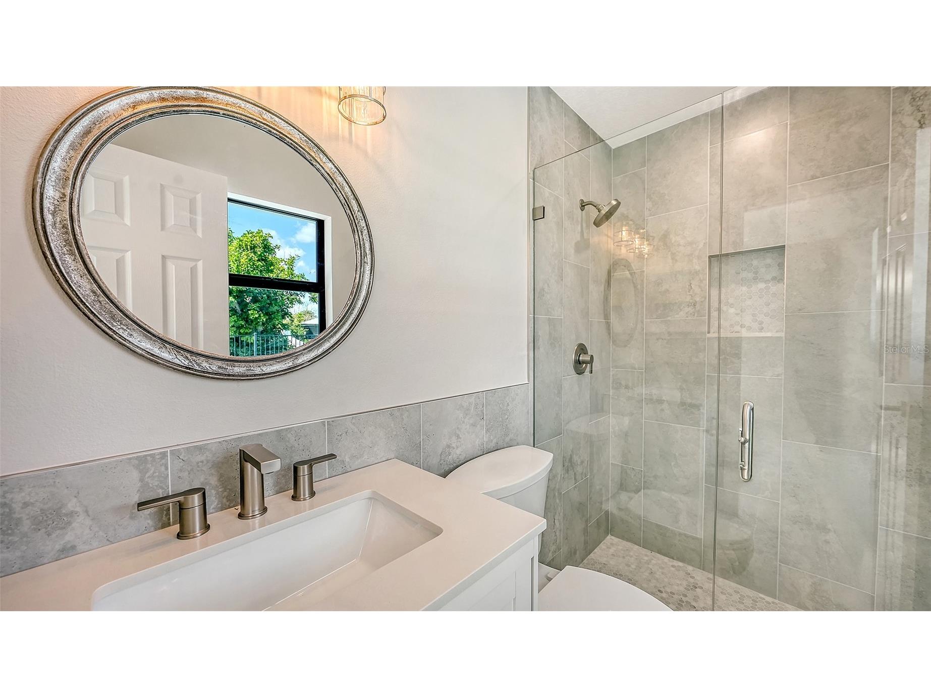923 69th Street NW Bradenton FL 34209 A4684268 image36