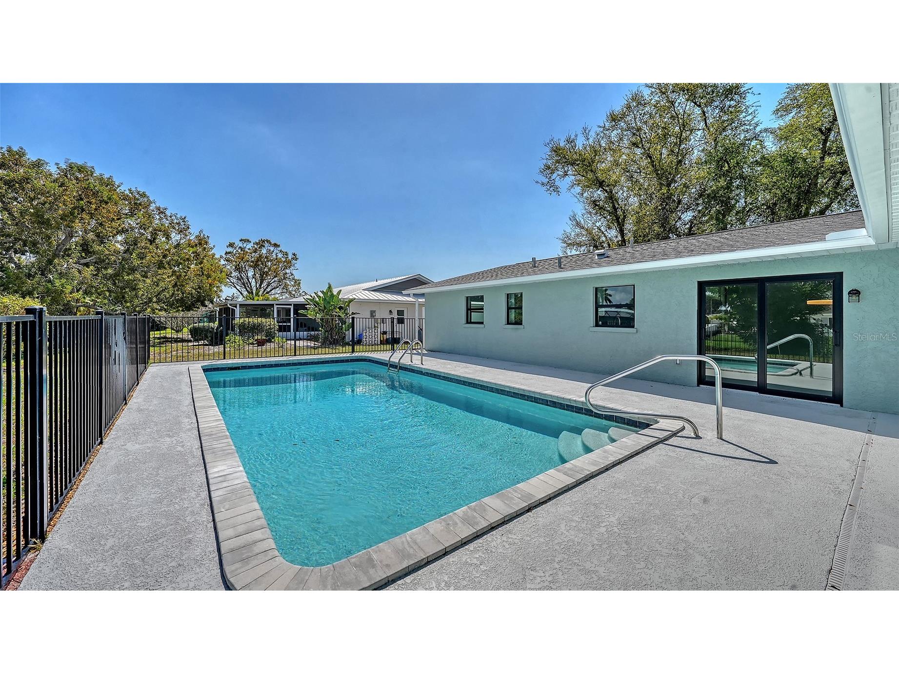 923 69th Street NW Bradenton FL 34209 A4684268 image44