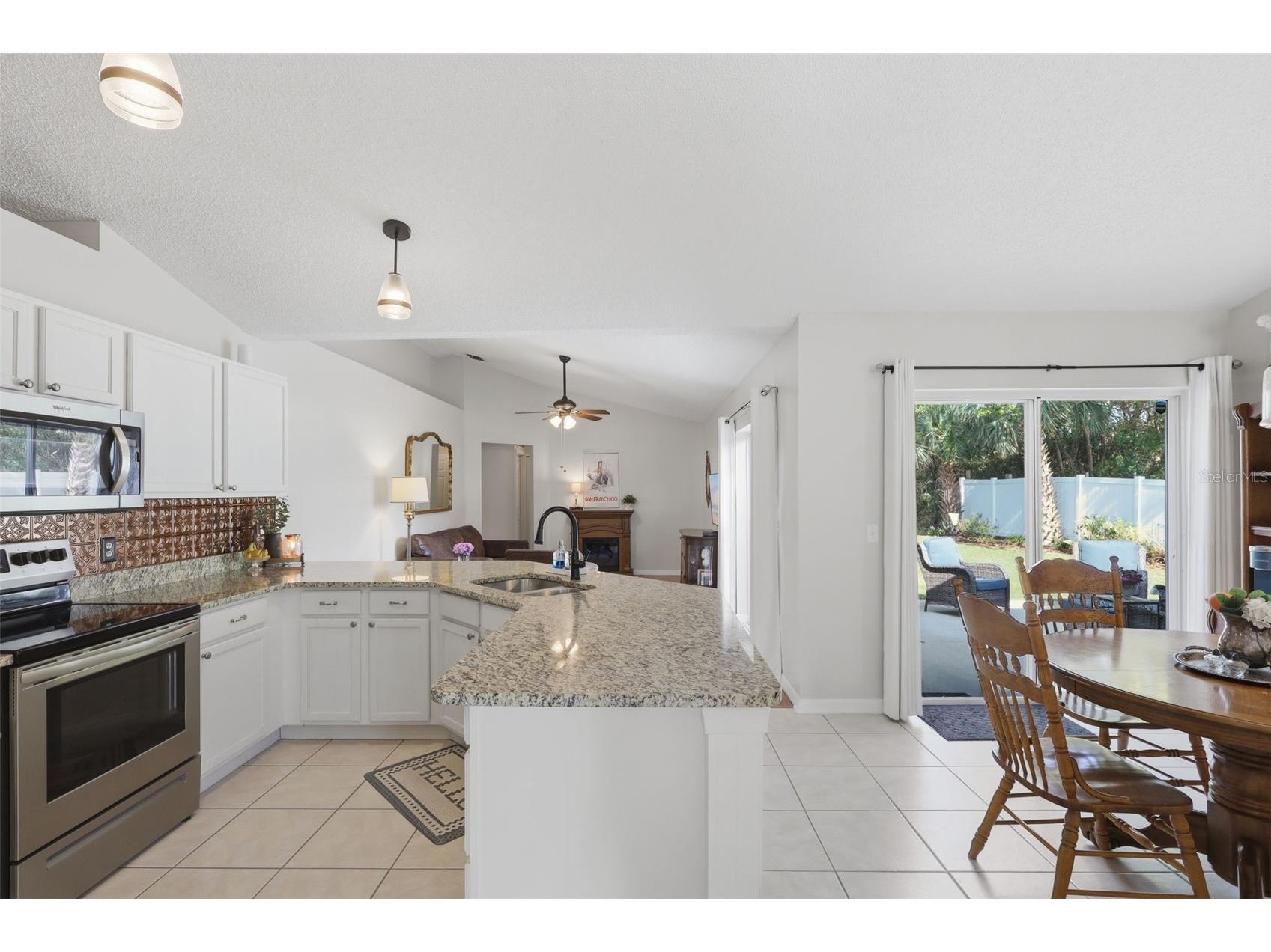 923 Cascades Park Trail Deland FL 32720 V4948491 image15