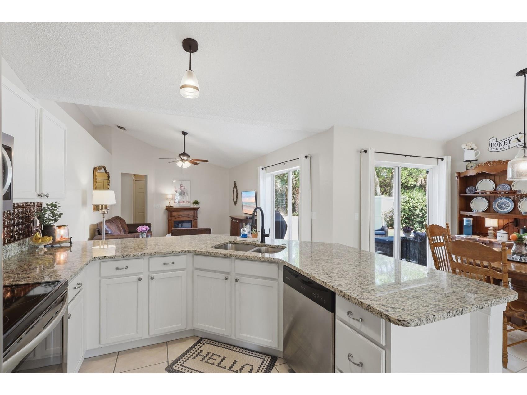 923 Cascades Park Trail Deland FL 32720 V4948491 image18