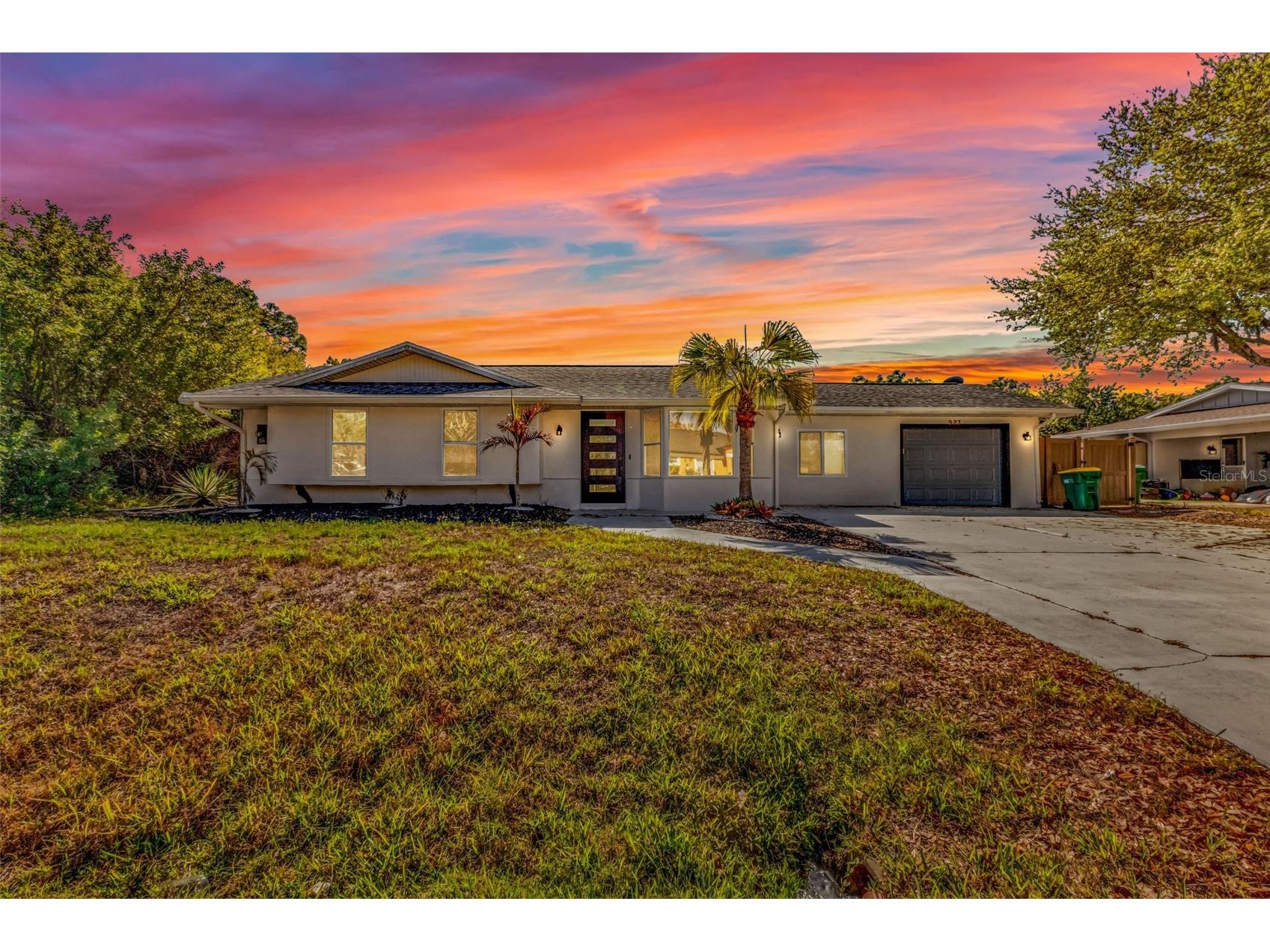 923 Linnaen Terrace NW Port Charlotte FL 33948 C7523265 image1